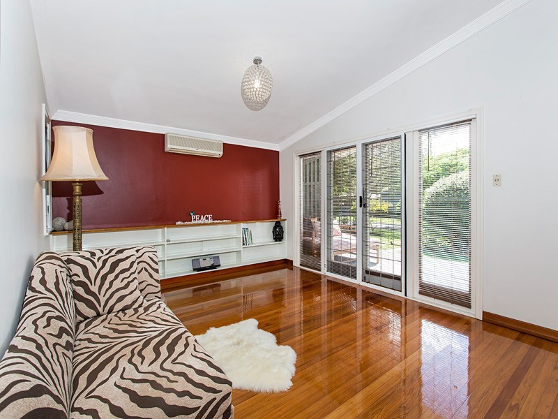 27 Penrith Street, Salisbury QLD 4107