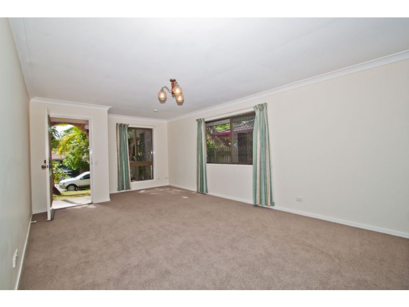 6 Shaftesbury Street, Tarragindi QLD 4121