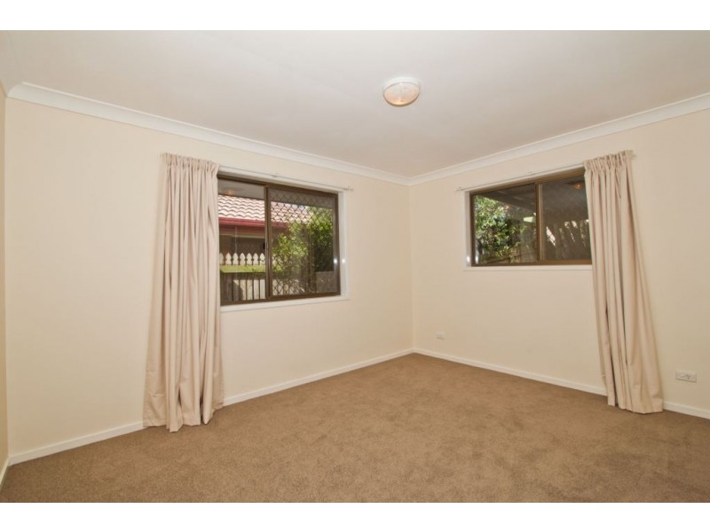 6 Shaftesbury Street, Tarragindi QLD 4121