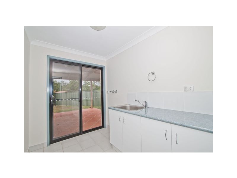 20 Mizen Place, Holland Park West QLD 4121