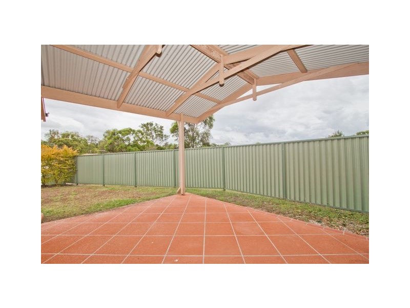 20 Mizen Place, Holland Park West QLD 4121