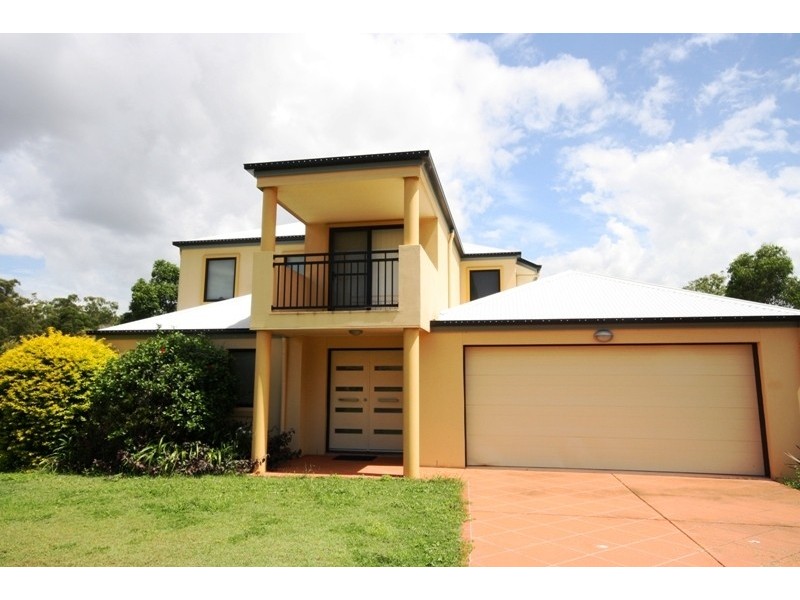 20 Mizen Place, Holland Park West QLD 4121