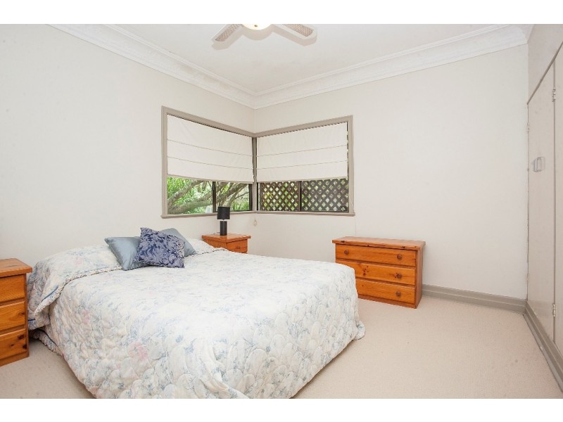 17 Snowden Street, Tarragindi QLD 4121