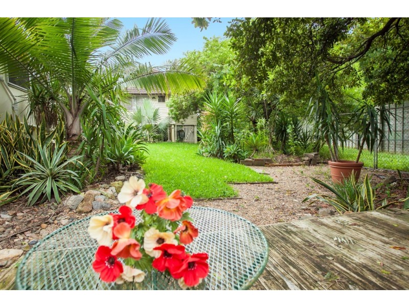 17 Snowden Street, Tarragindi QLD 4121