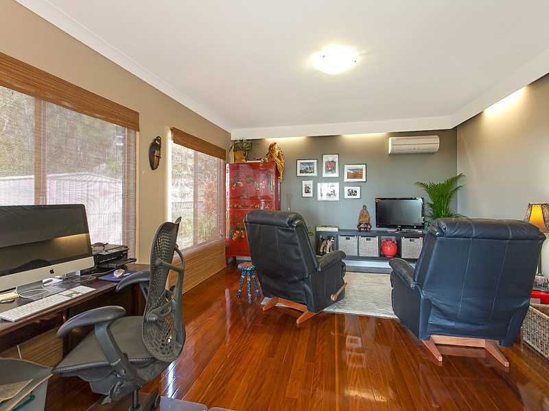 8 Kerrianne Place, Moorooka QLD 4105