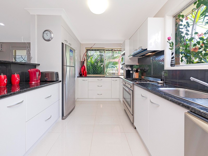 3 Salford Street, Salisbury QLD 4107