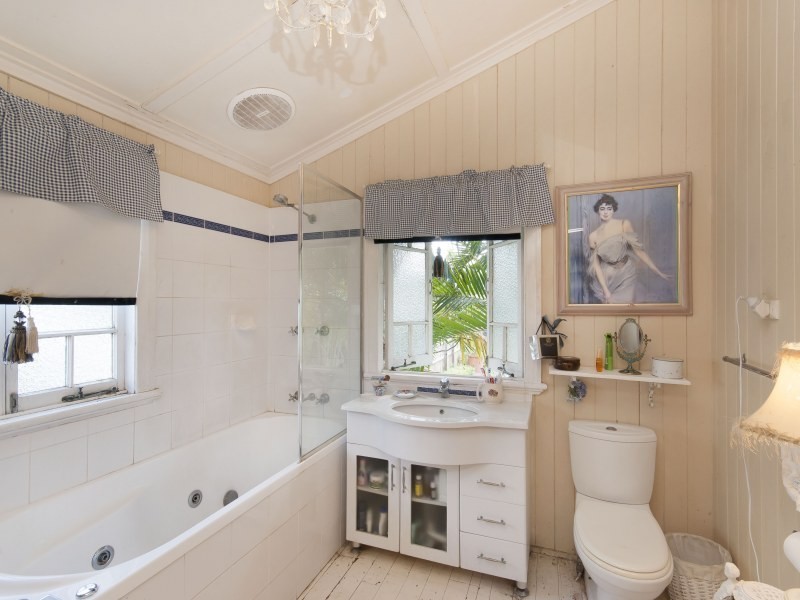 61 Beaudesert Road, Moorooka QLD 4105