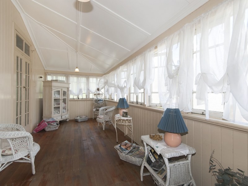 61 Beaudesert Road, Moorooka QLD 4105