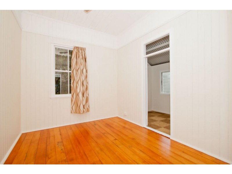 25 Denham Street, Annerley QLD 4103