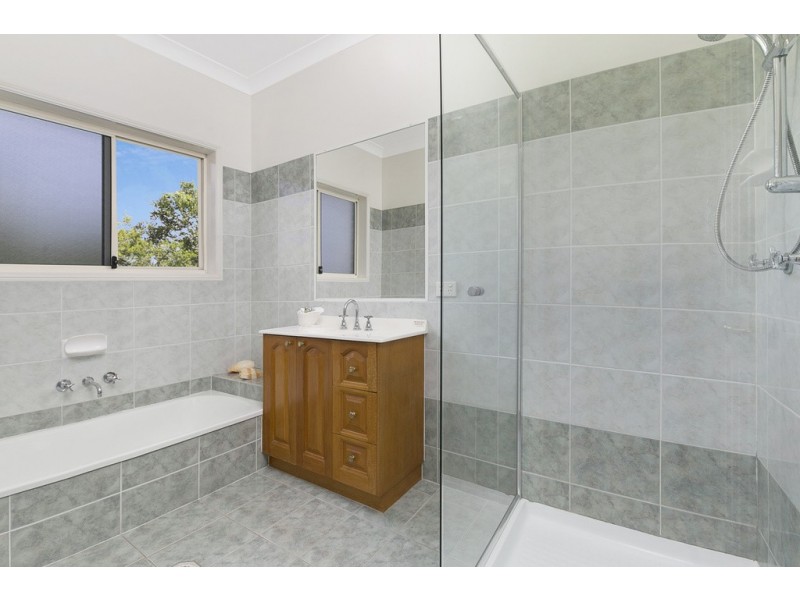 9 Atkinson Close, Coopers Plains QLD 4108