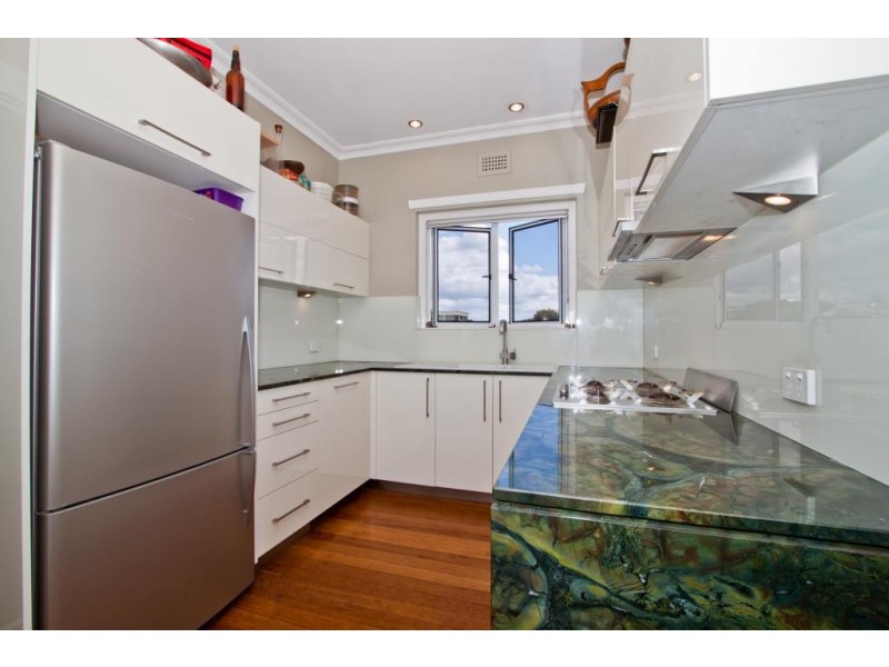 13 Dorchester Street, South Brisbane QLD 4101