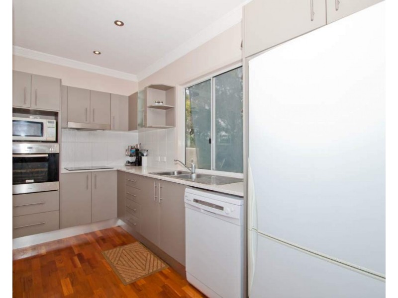 1/11 Waverley Street, Annerley QLD 4103