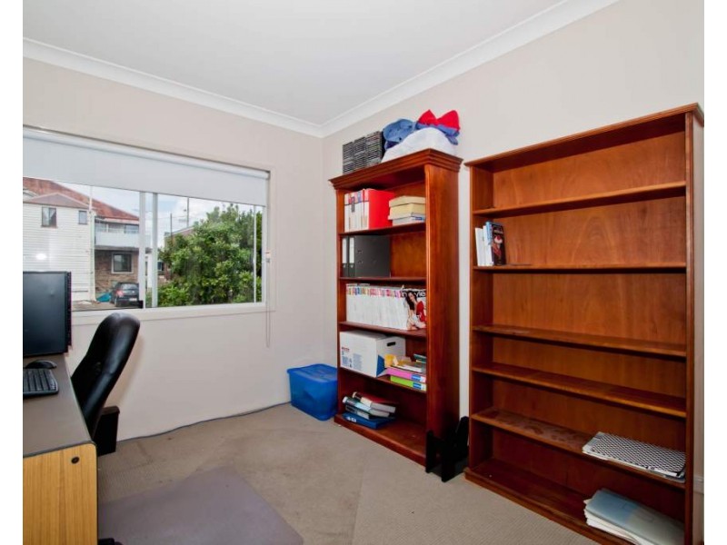 1/11 Waverley Street, Annerley QLD 4103