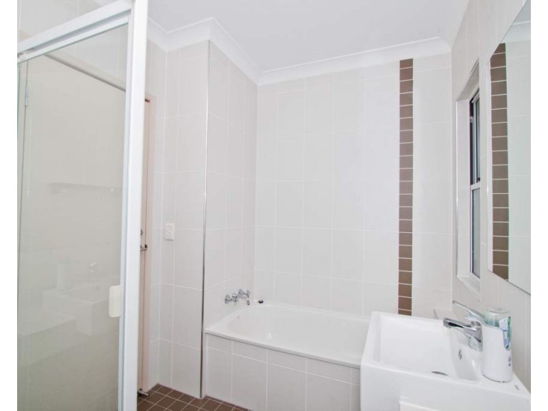 1/11 Waverley Street, Annerley QLD 4103