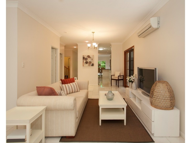 103 Stephen Street, Camp Hill QLD 4152