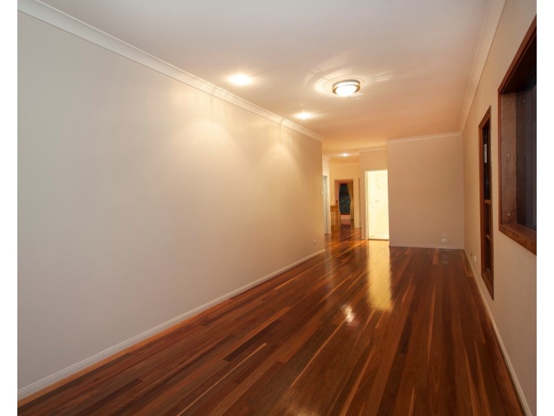 103 Stephen Street, Camp Hill QLD 4152