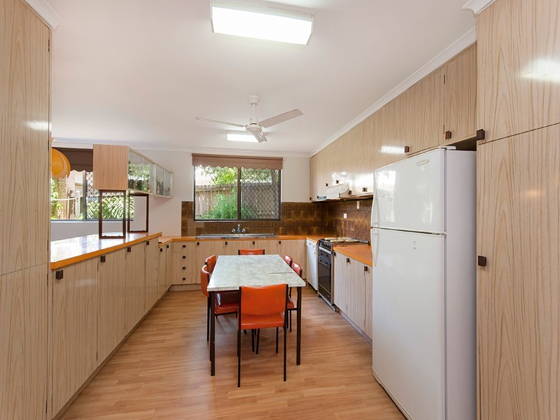 18 Orvieto Street, Yeronga QLD 4104