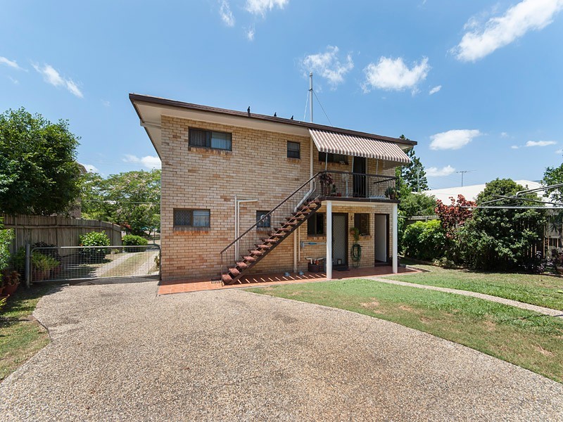 18 Orvieto Street, Yeronga QLD 4104