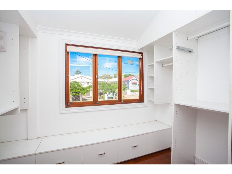 120 Ekibin Road, Annerley QLD 4103