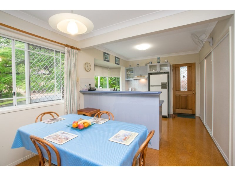 3 Chamberlain Street, Tarragindi QLD 4121