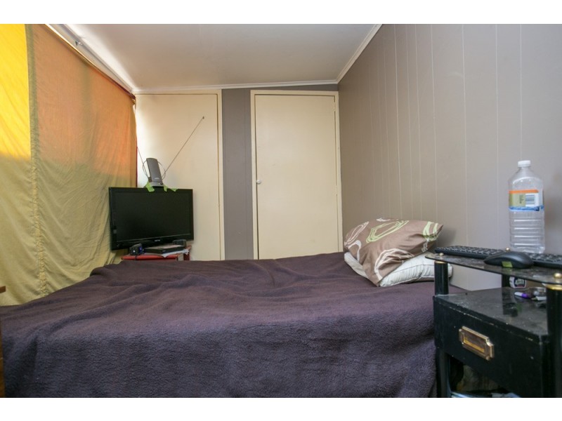 63 Sherwood Road, Rocklea QLD 4106