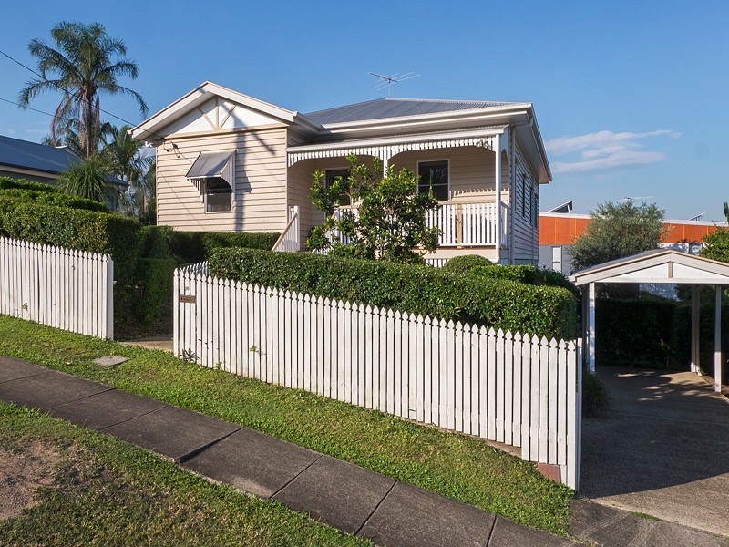 10 Bullard Street, Greenslopes QLD 4120