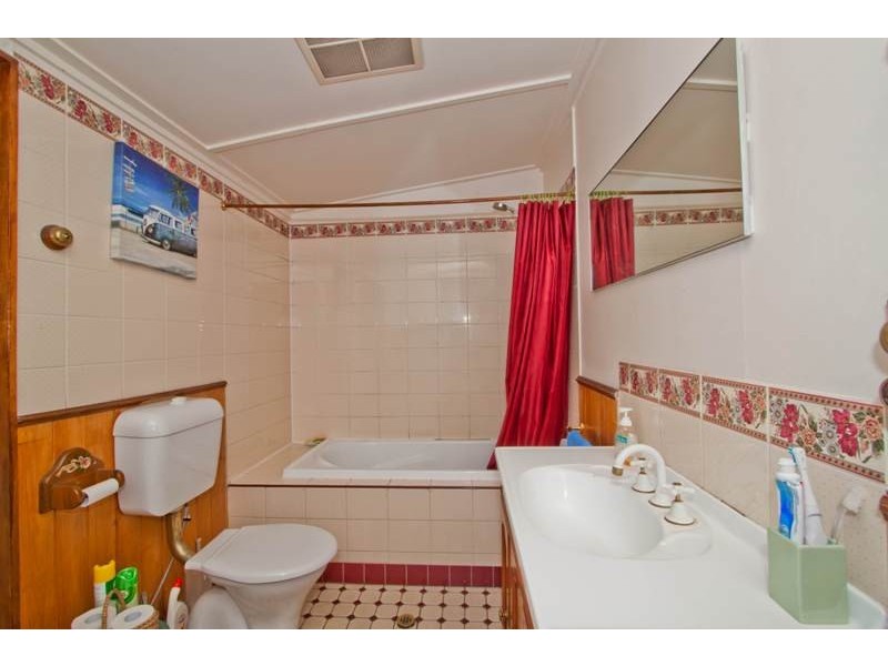 95 Annerley Road, Woolloongabba QLD 4102