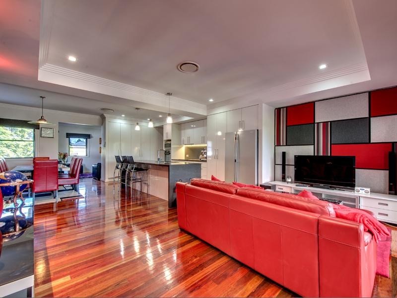 15 Snowden Street, Tarragindi QLD 4121