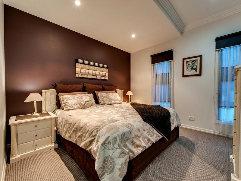 15 Snowden Street, Tarragindi QLD 4121