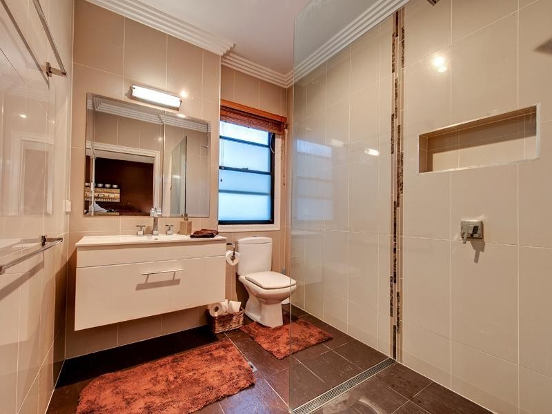 15 Snowden Street, Tarragindi QLD 4121