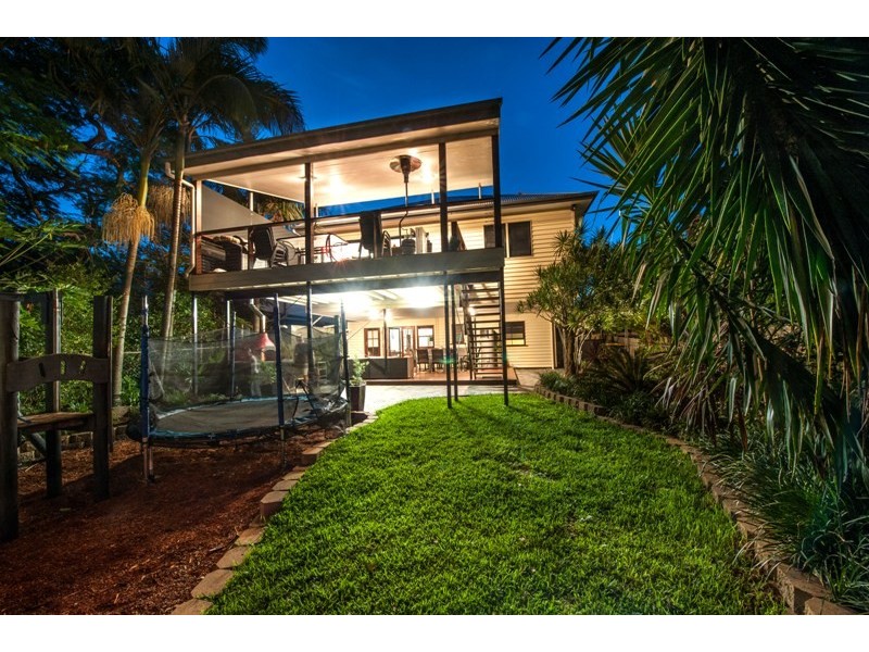 15 Snowden Street, Tarragindi QLD 4121