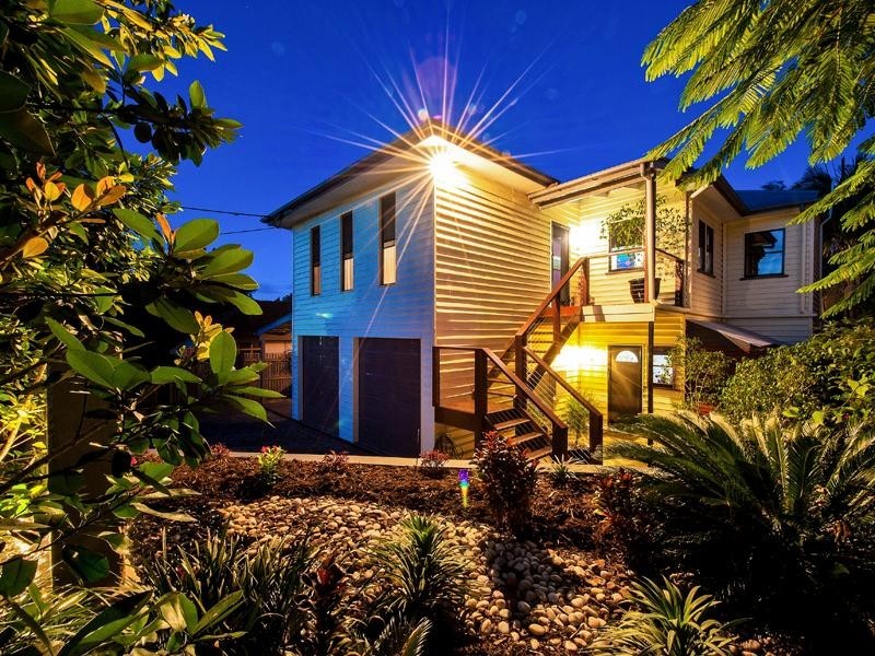 15 Snowden Street, Tarragindi QLD 4121