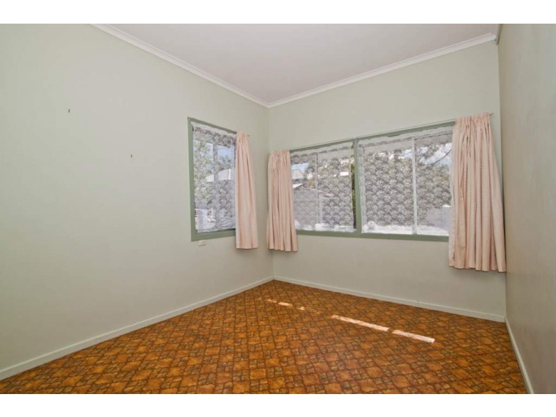 49 Abingdon Street, Woolloongabba QLD 4102