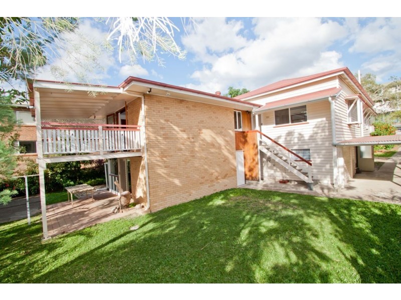 38 Eighth Avenue, Coorparoo QLD 4151