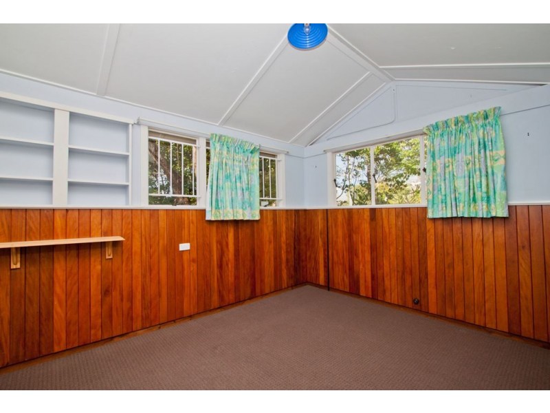 38 Eighth Avenue, Coorparoo QLD 4151