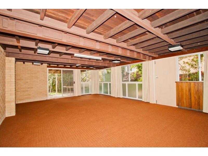 38 Eighth Avenue, Coorparoo QLD 4151