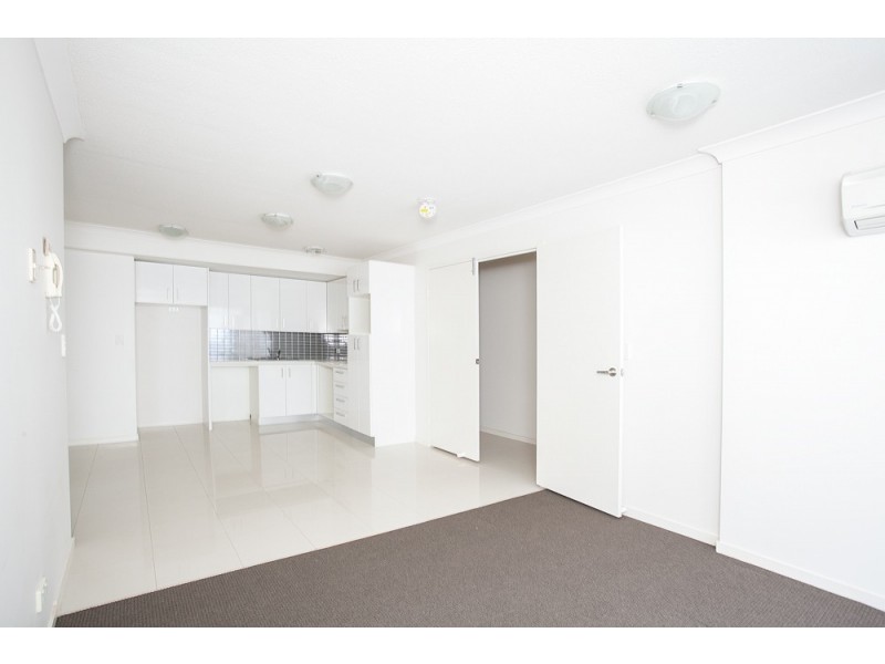 25/108 Nicholson Street, Greenslopes QLD 4120
