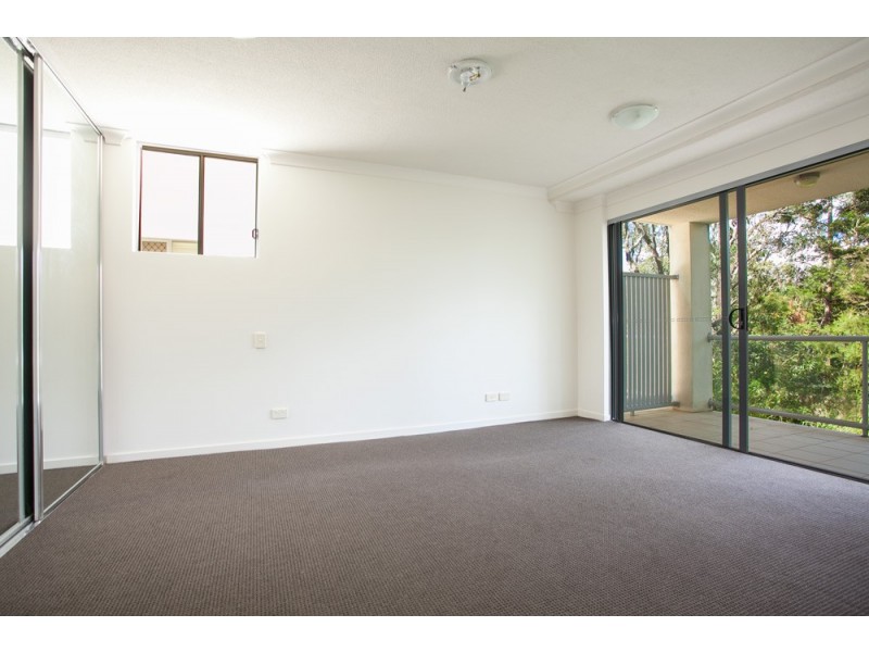25/108 Nicholson Street, Greenslopes QLD 4120
