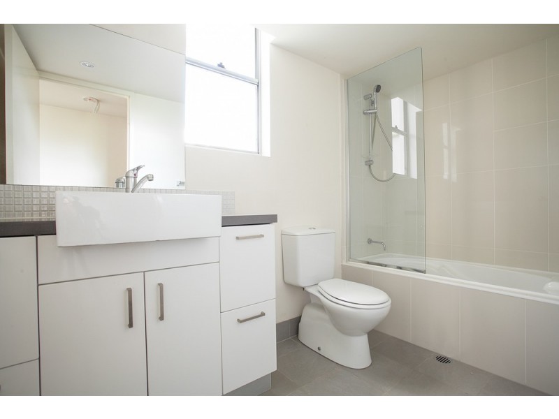 25/108 Nicholson Street, Greenslopes QLD 4120