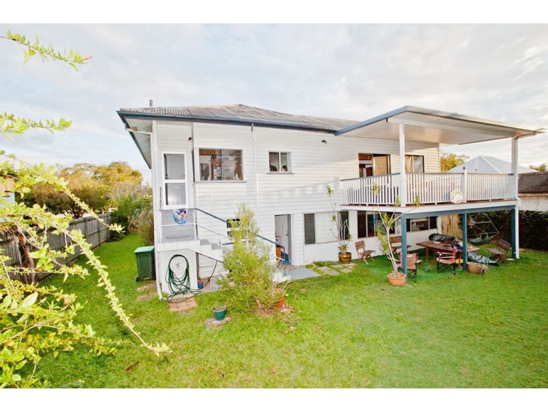 10 White Street, Graceville QLD 4075