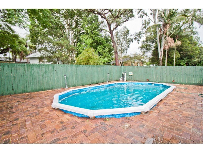 8 Benton Street, Acacia Ridge QLD 4110
