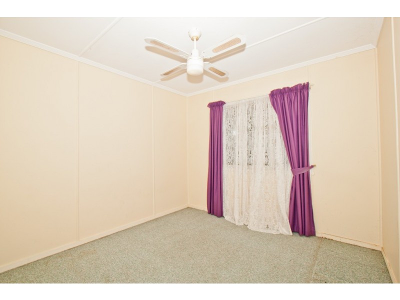 8 Benton Street, Acacia Ridge QLD 4110