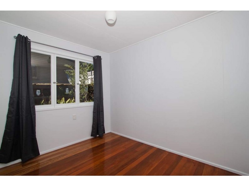 2/15 Newington Street, Tarragindi QLD 4121