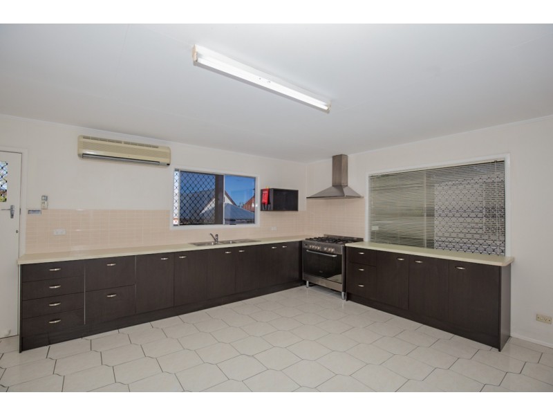 24b Emperor Street, Annerley QLD 4103
