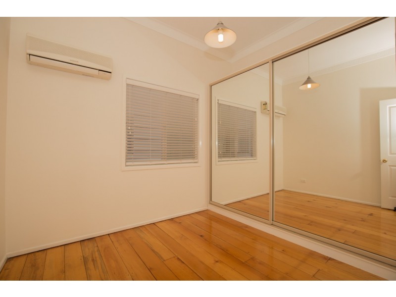 24b Emperor Street, Annerley QLD 4103