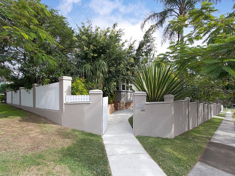 1 Ellington Street, Tarragindi QLD 4121