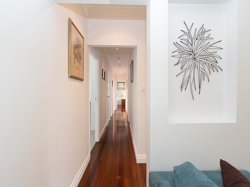 1 Ellington Street, Tarragindi QLD 4121