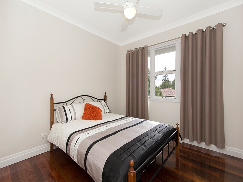 1 Ellington Street, Tarragindi QLD 4121