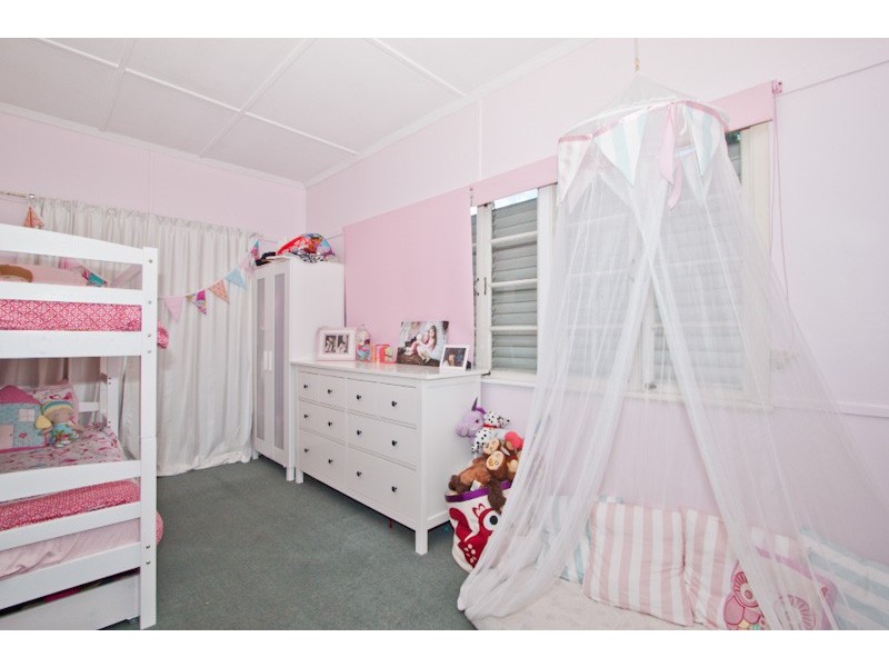 136 Fingal Street, Tarragindi QLD 4121