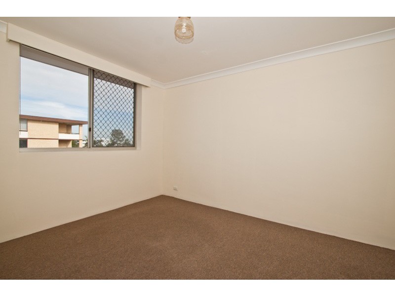 5/13 Crown Street, Holland Park West QLD 4121